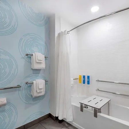 Tru By Hilton Wilmington Wrightsville Beach Exterior photo
